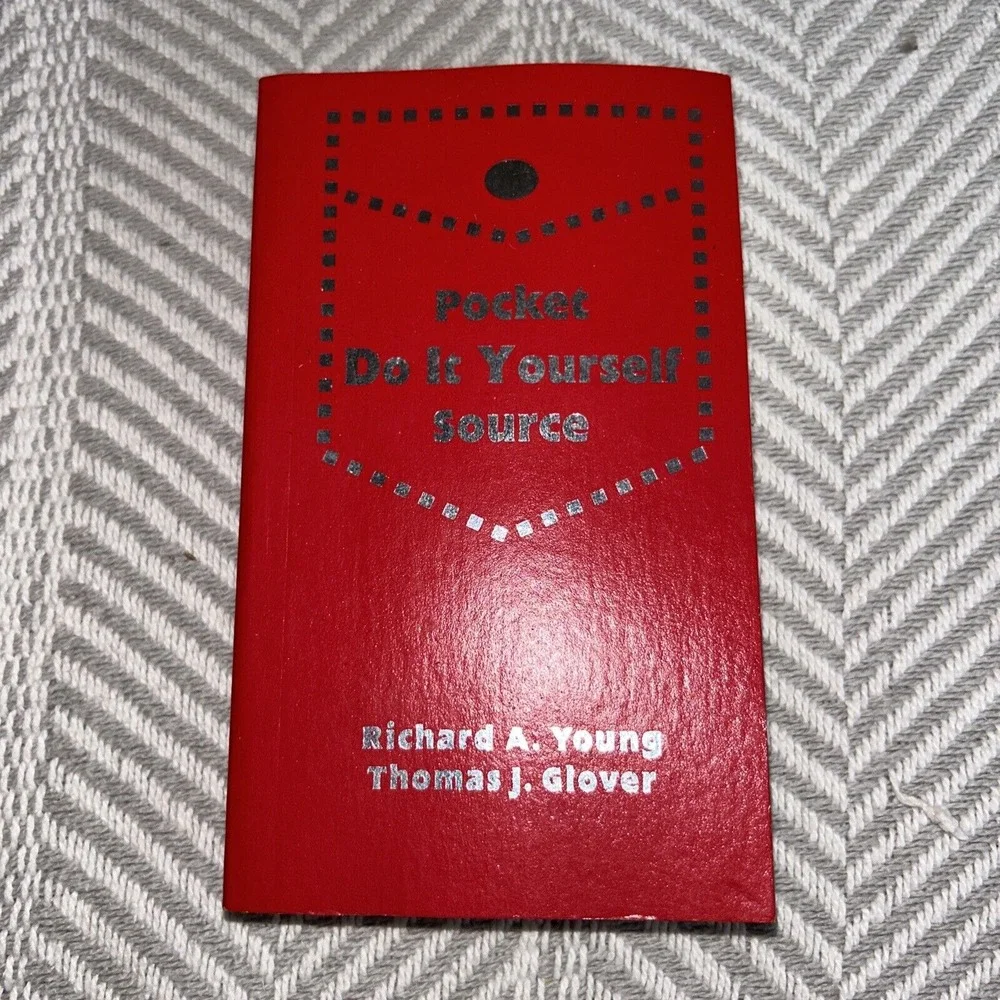 Pocket‎ Do It Yourself Source Guide Book By Richard Young & Thomas Glover